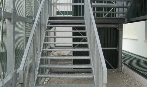 Scala di emergenza per l'ospedale Magalini di Villafranca